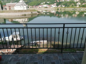 Vila Leolaz